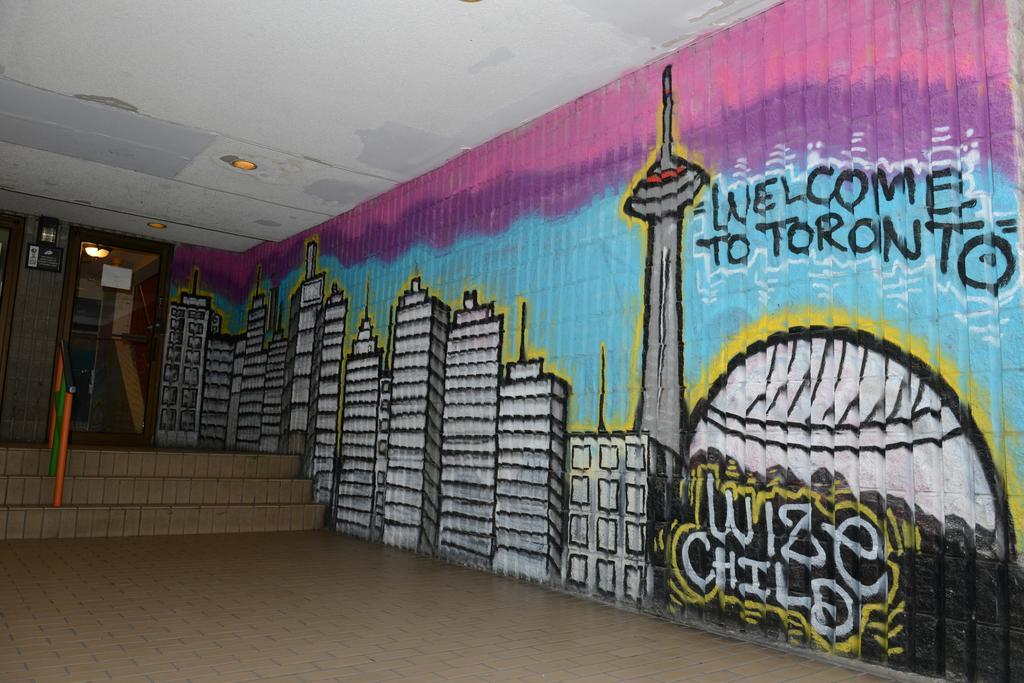 Kensington College Backpackers Vandrarhem Toronto Exteriör bild