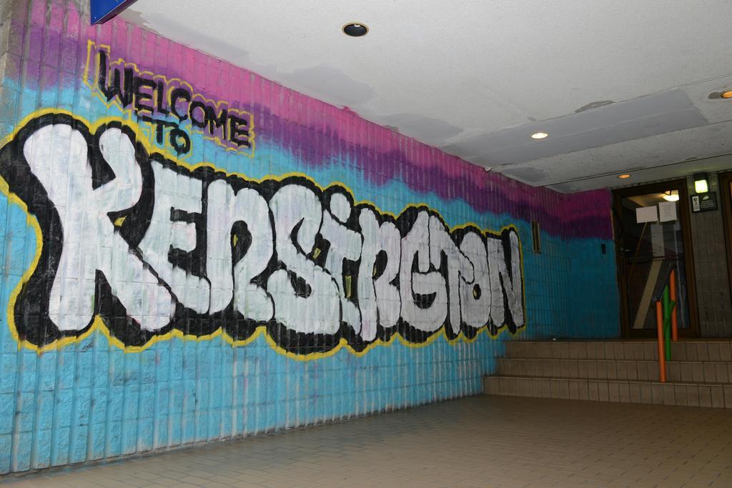 Kensington College Backpackers Vandrarhem Toronto Exteriör bild