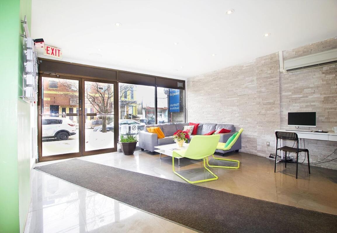 Kensington College Backpackers Vandrarhem Toronto Exteriör bild