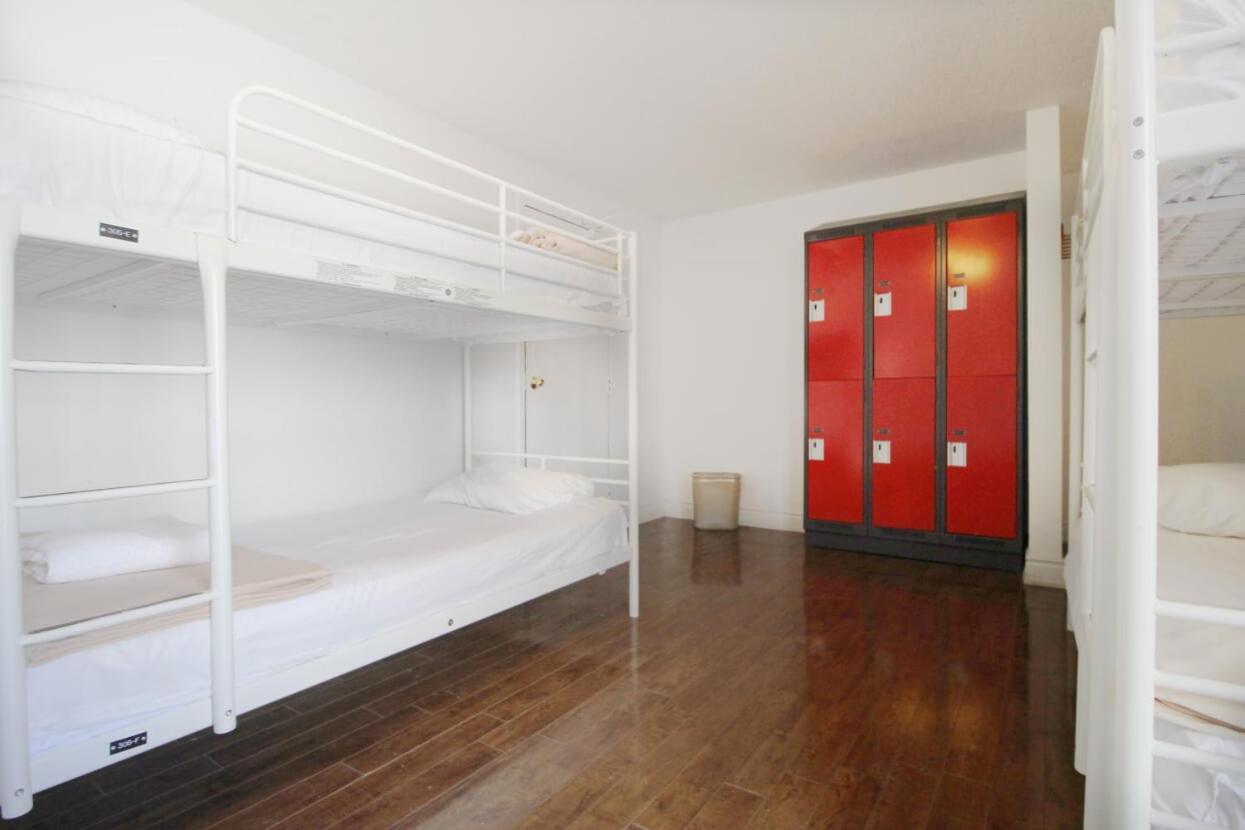 Kensington College Backpackers Vandrarhem Toronto Exteriör bild