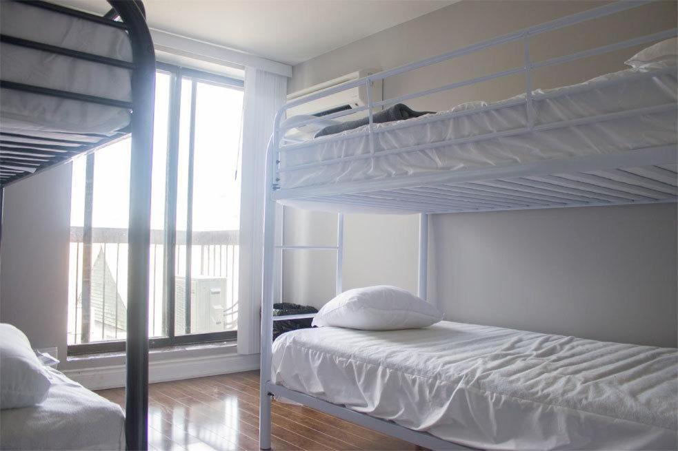 Kensington College Backpackers Vandrarhem Toronto Exteriör bild